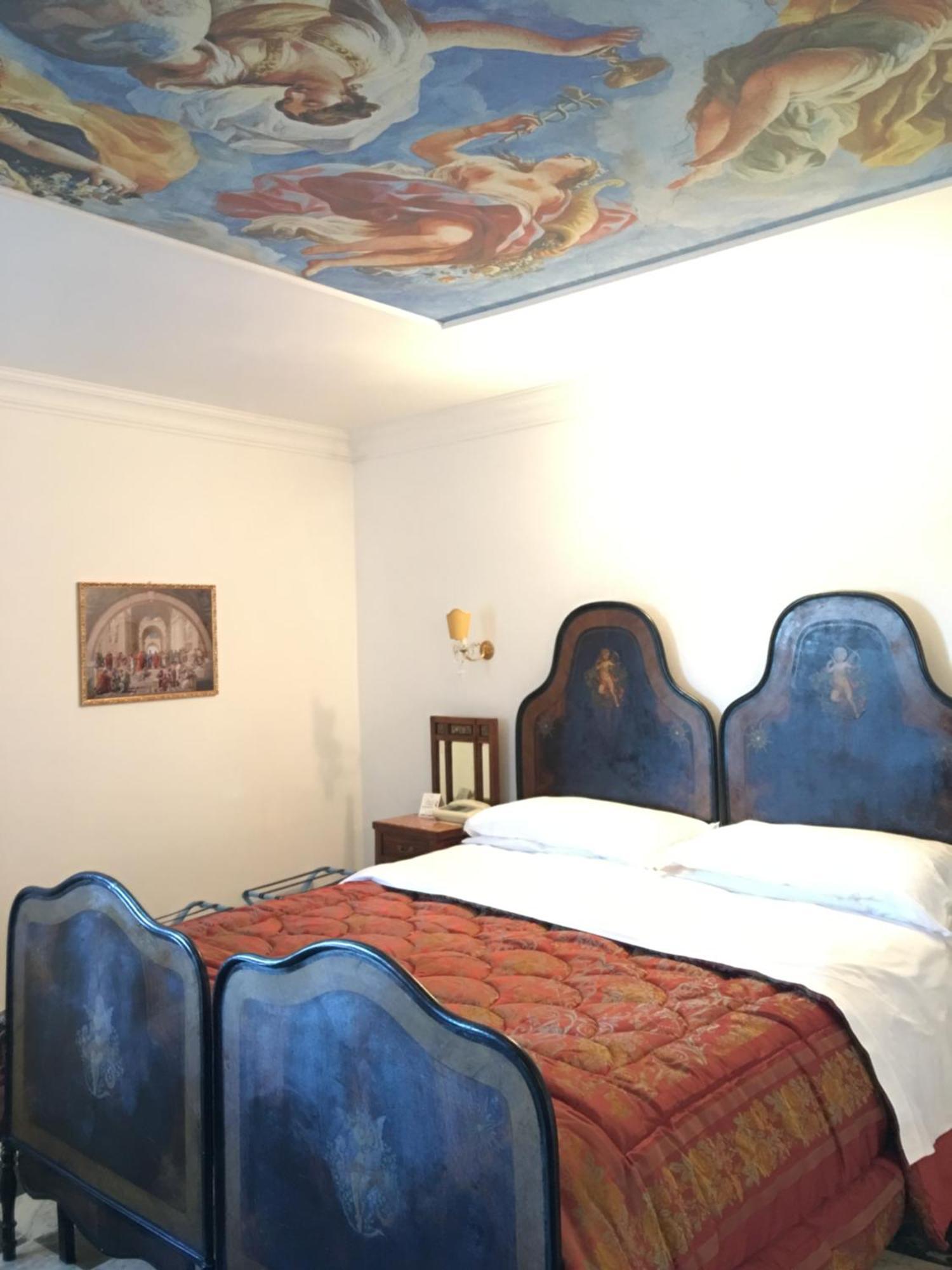 Albergo Hotel Raffaello Urbino Eksteriør billede