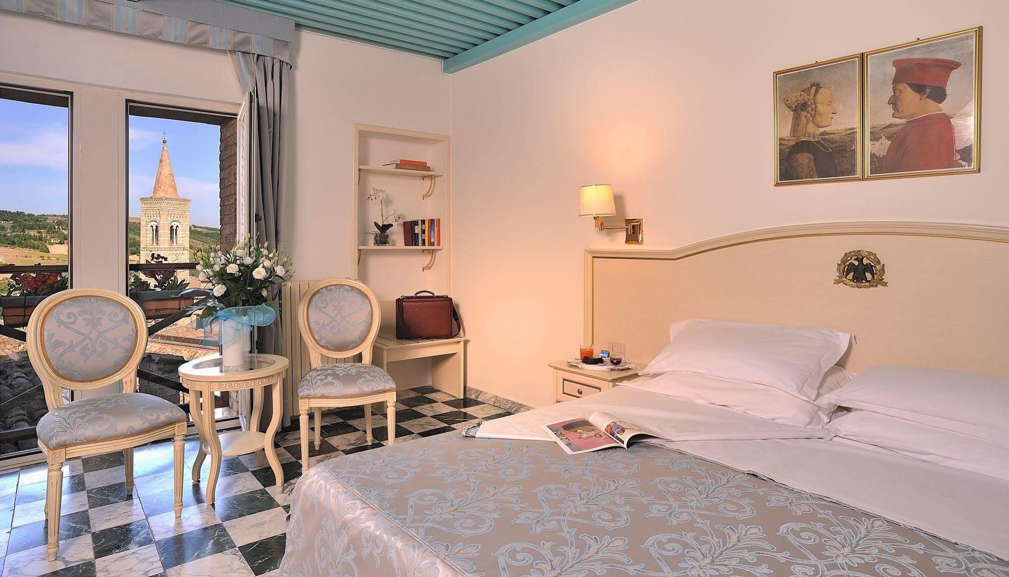 Albergo Hotel Raffaello Urbino Eksteriør billede
